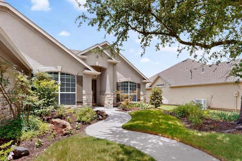 Photo of 9704 Grandview Drive, Denton, TX 76207 (MLS # 21332618)
