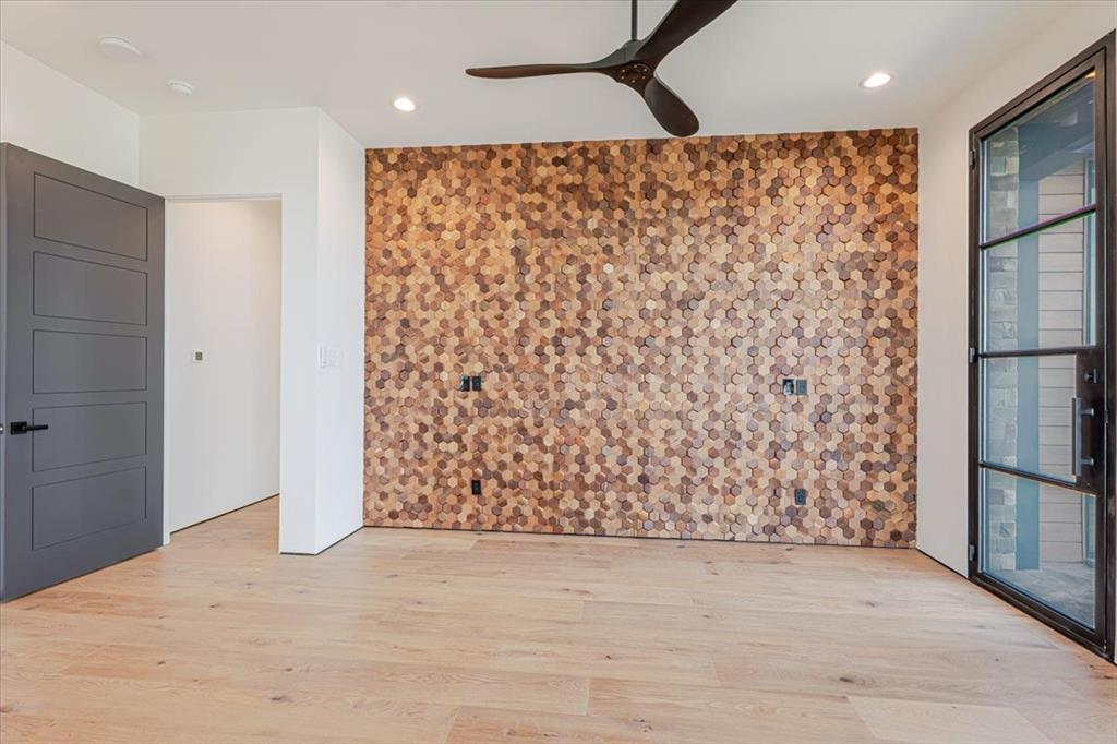 Gaines Bend - Residential