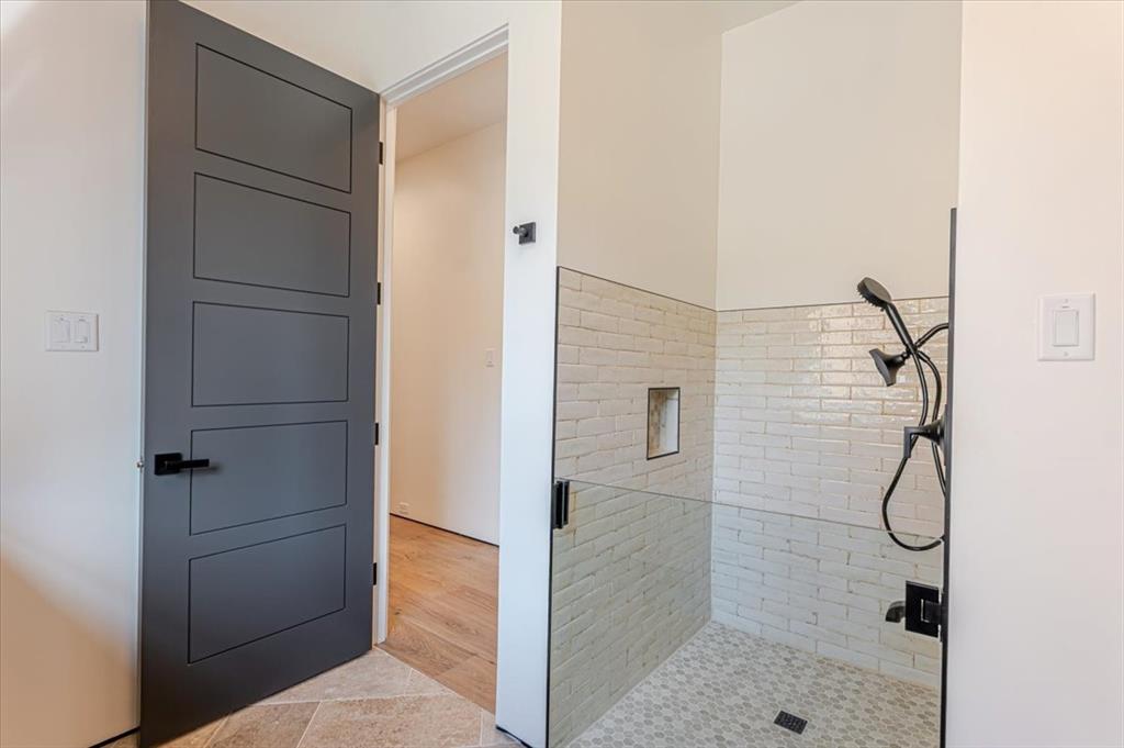 Gaines Bend - Residential