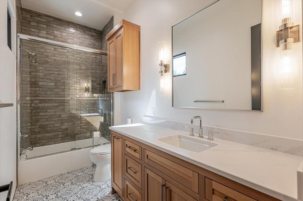 Gaines Bend - Residential