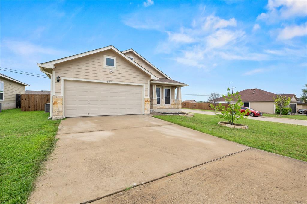 2420 Bellmont