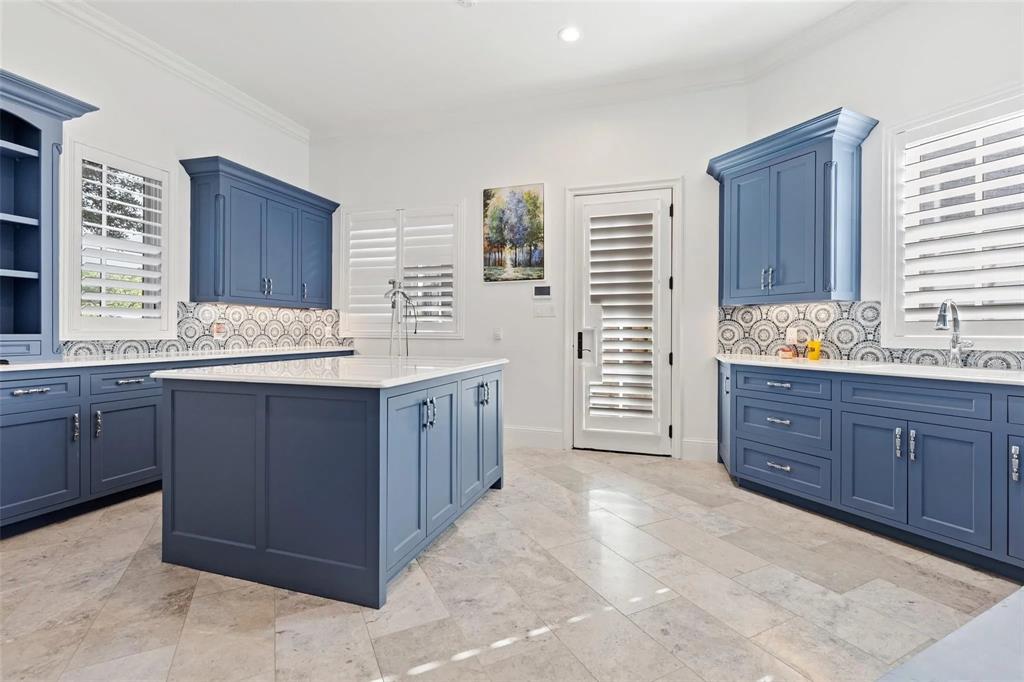 Old Orchard Country Estate Unrec - Residential