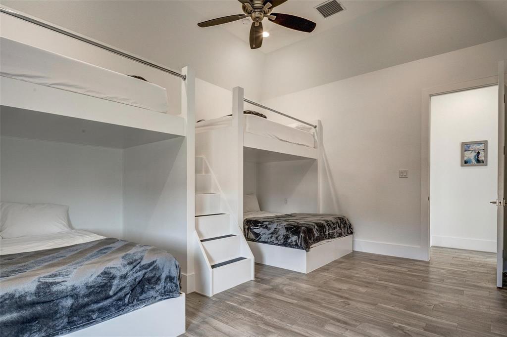 Laguna Bay - Residential