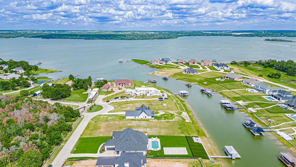 Laguna Bay - Residential