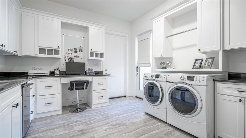 Laguna Bay - Residential