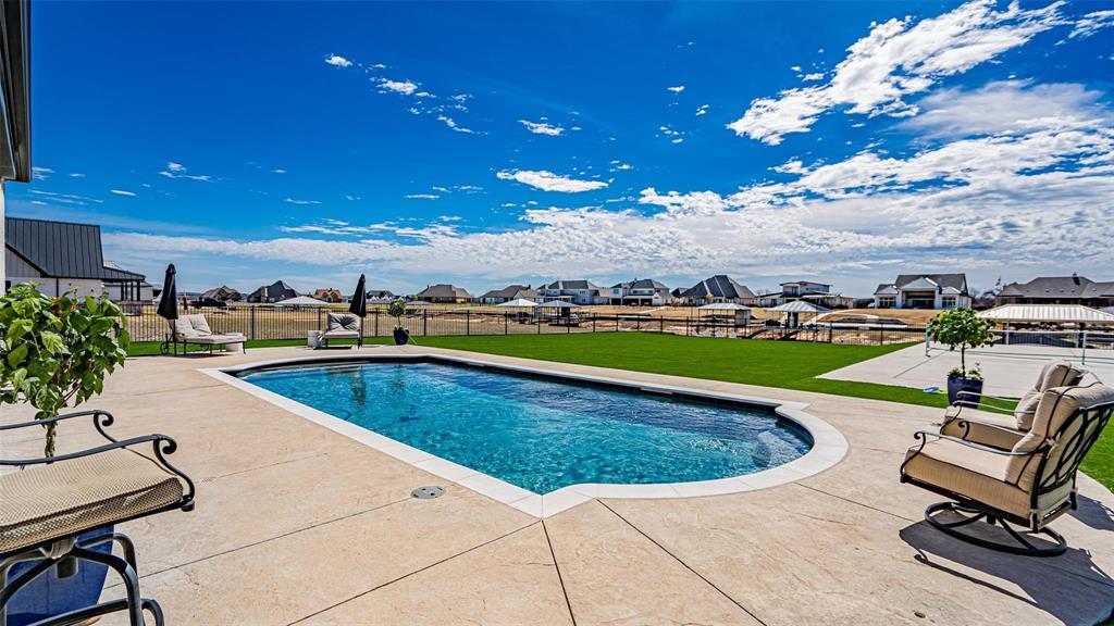 Laguna Bay - Residential