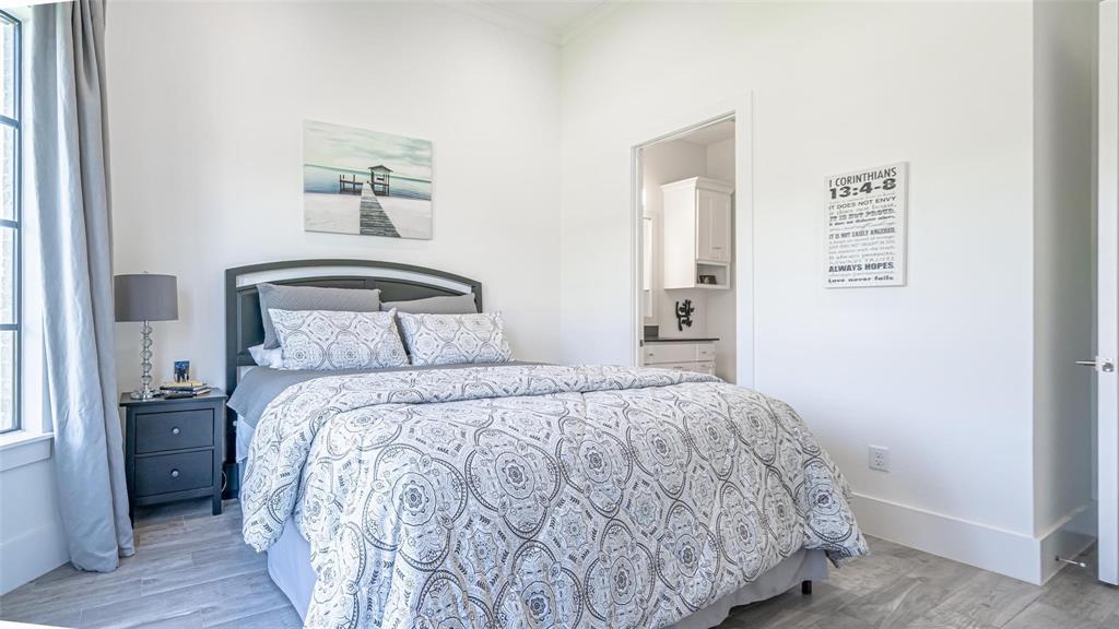 Laguna Bay - Residential