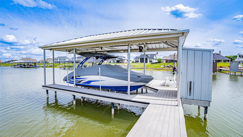 Laguna Bay - Residential