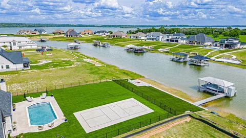 1528 Laguna Bay Pelican Bay TX 76020