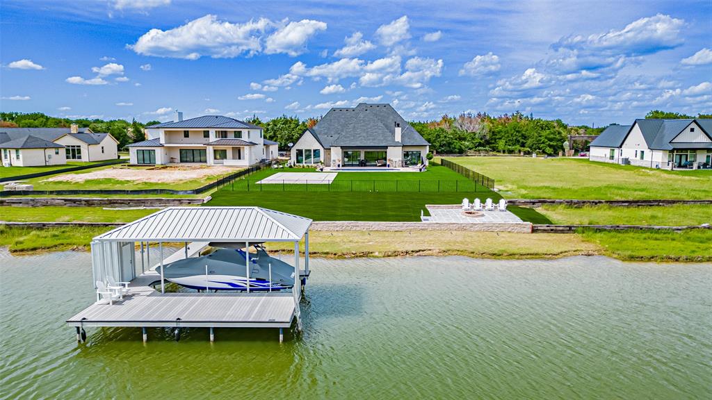 Laguna Bay - Residential