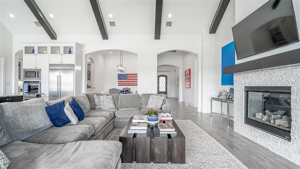 Laguna Bay - Residential