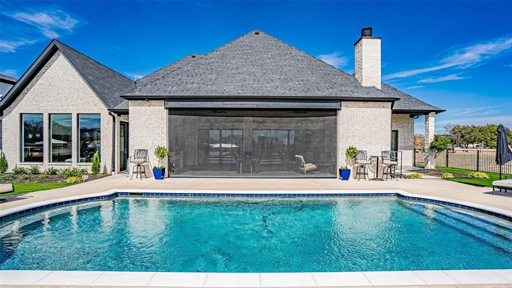 1528 Laguna Bay