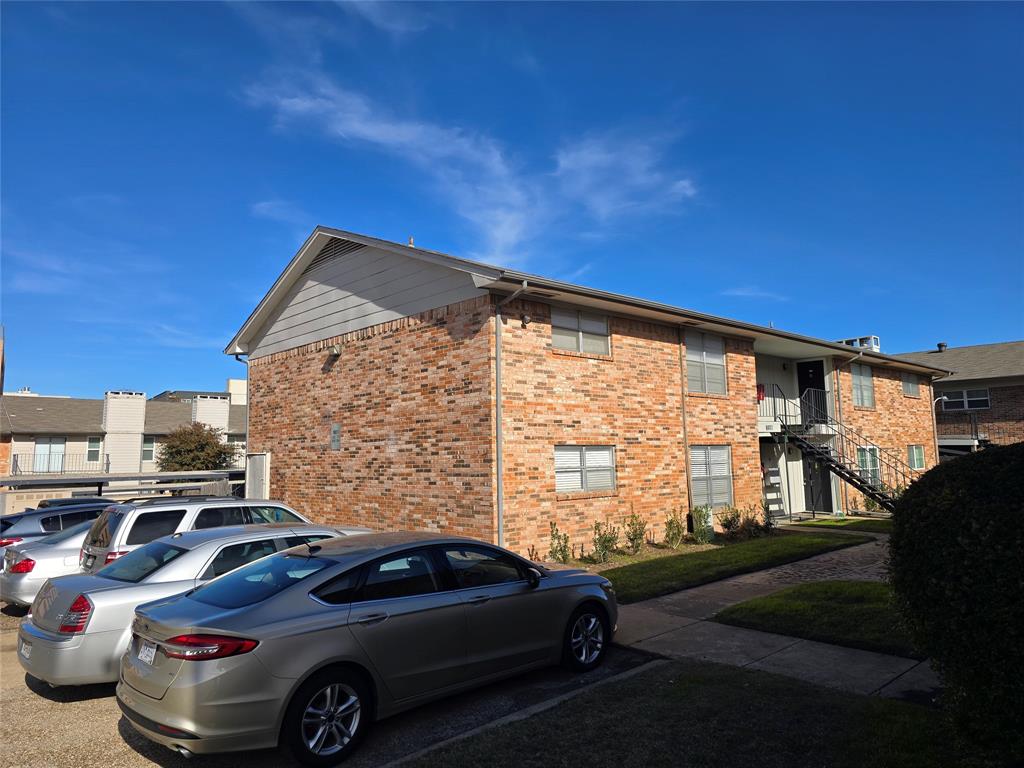 Meadows North Condo - Residential Lease