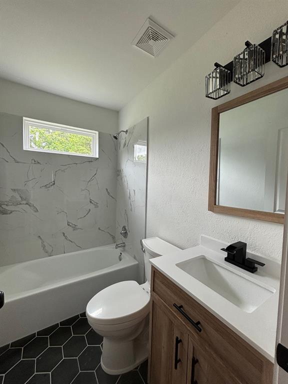 2617 Glenfield Avenue