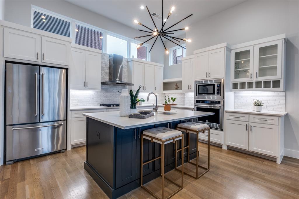 Ross Ave Brownstones - Residential