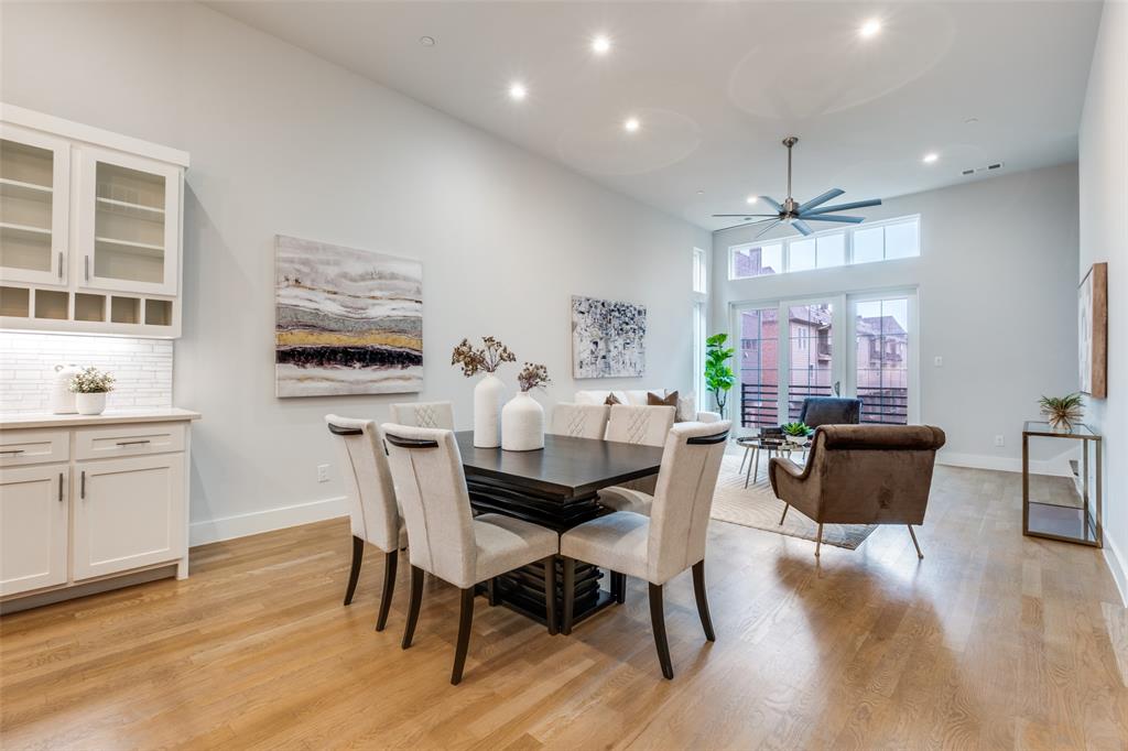 Ross Ave Brownstones - Residential