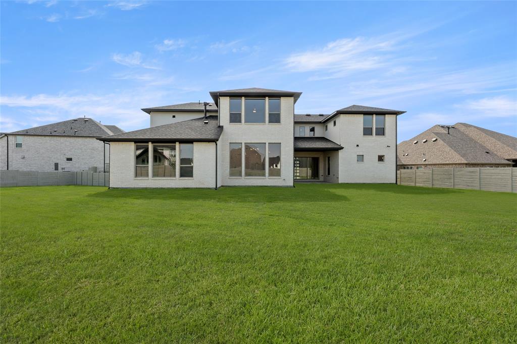 1721 Heirloom Court