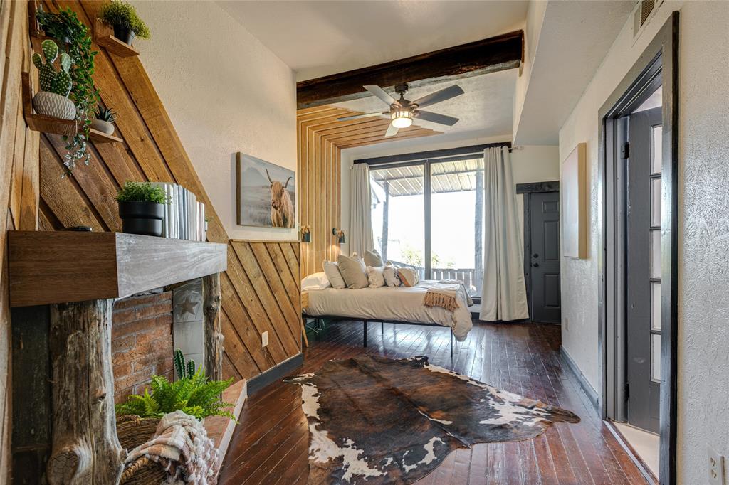 Deep Water Point - Residential