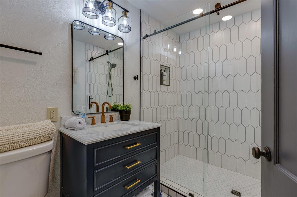 Deep Water Point - Residential