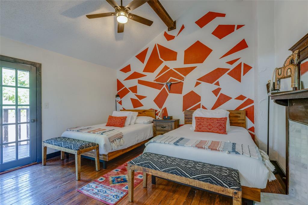 Deep Water Point - Residential