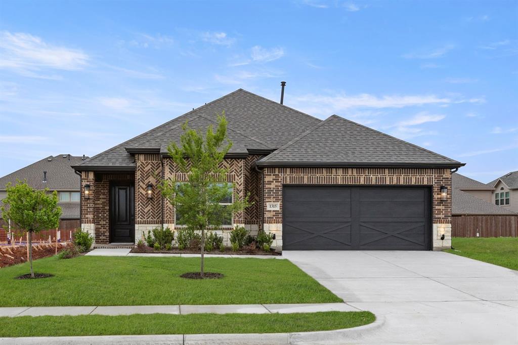 1315 Woodpecker Lane