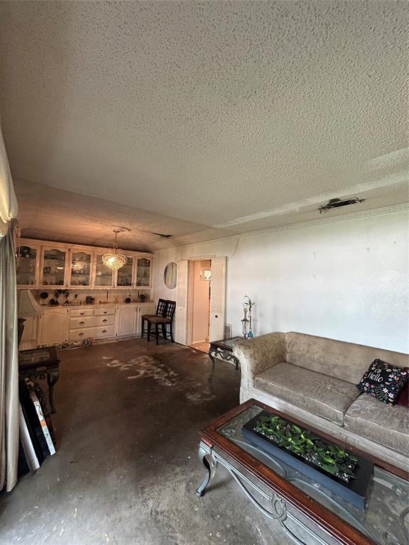604 The Meadows Parkway