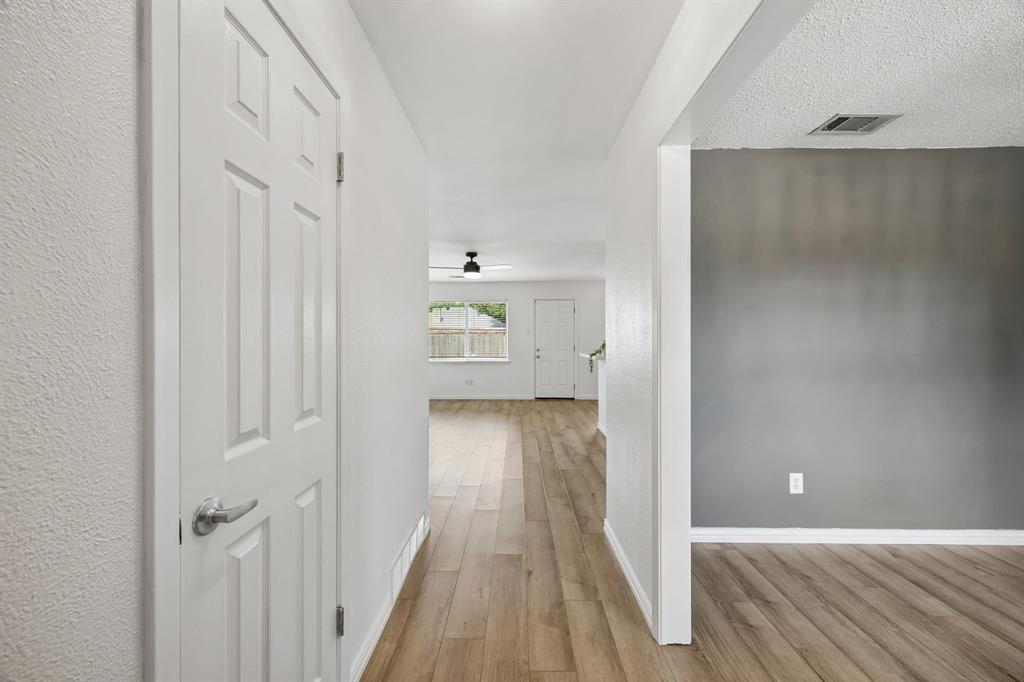 1317 Glenville Drive
