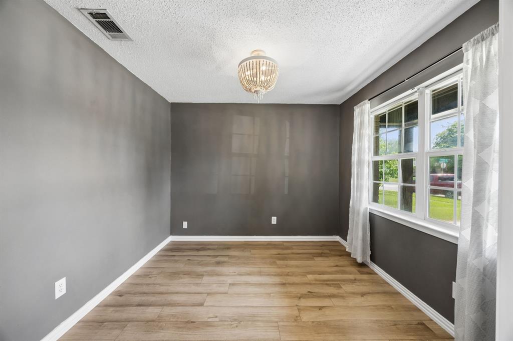 1317 Glenville Drive