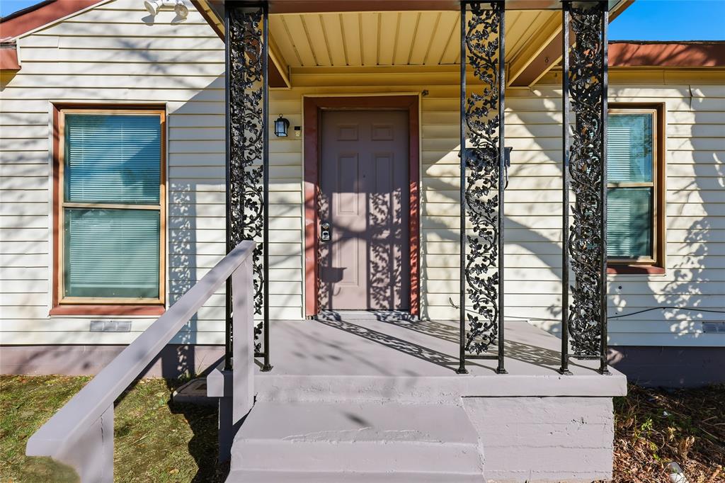 V O Davis - Residential