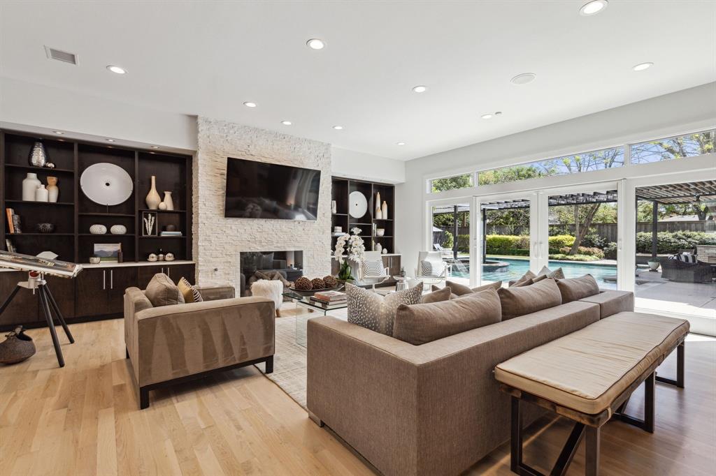 Northhaven Manor - Residential