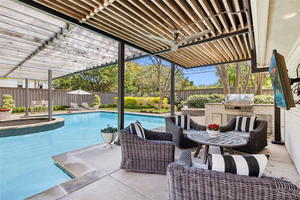 Northhaven Manor - Residential