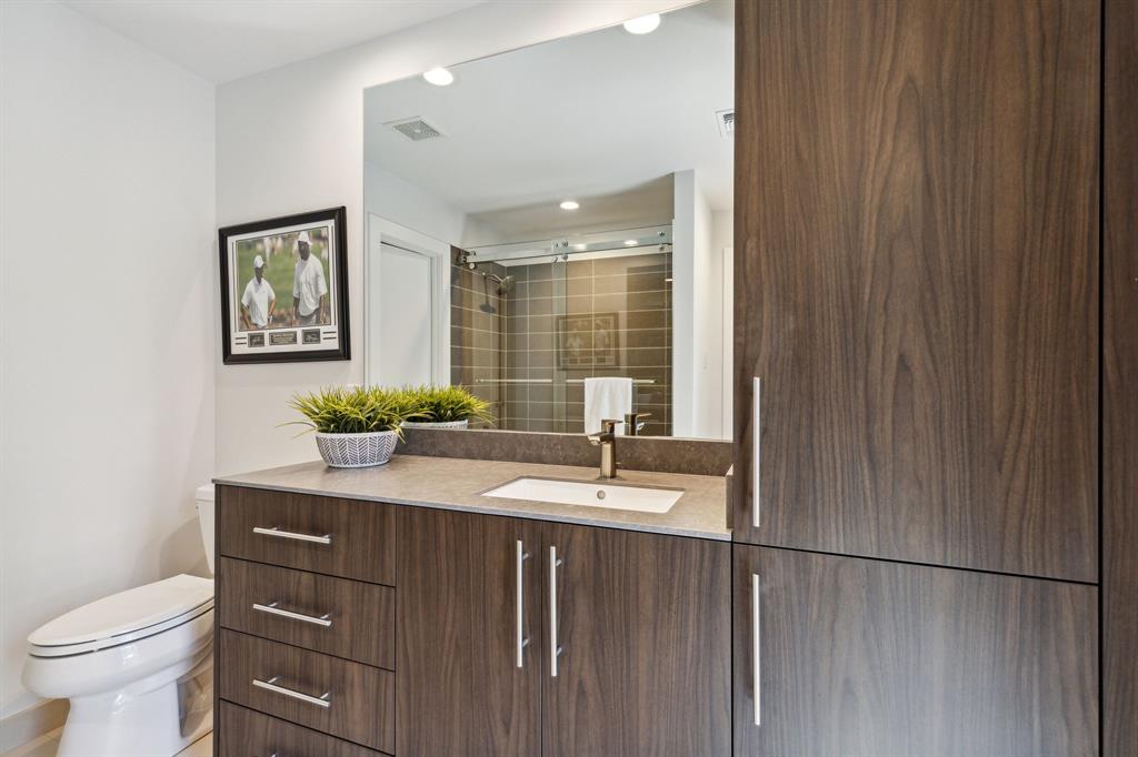 Northhaven Manor - Residential