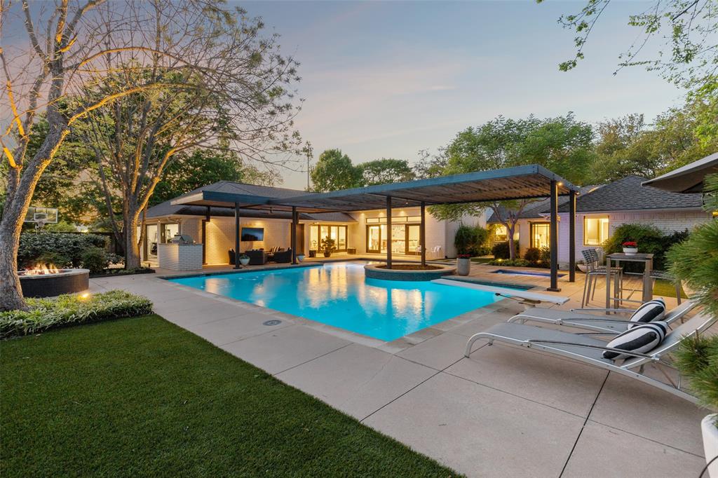 Northhaven Manor - Residential