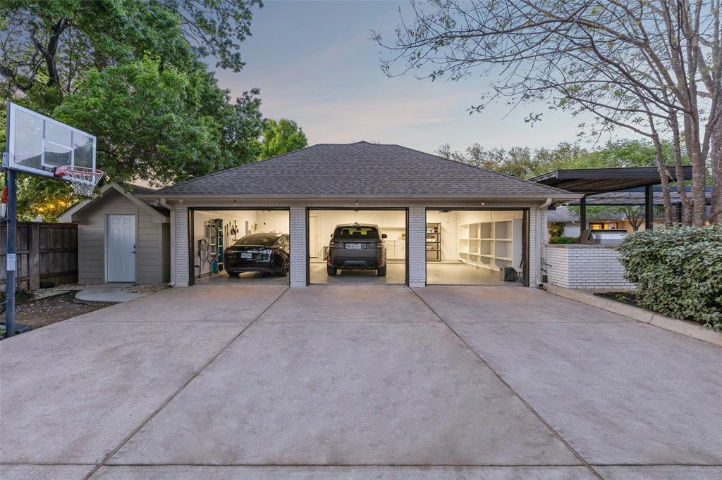 Northhaven Manor - Residential