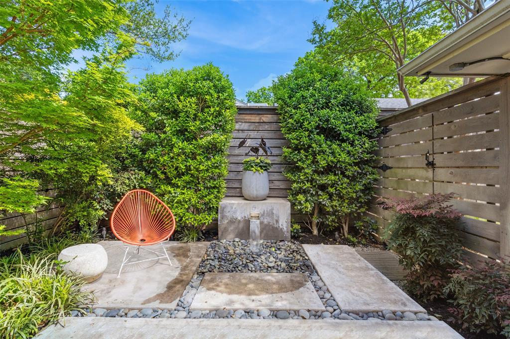 Northhaven Manor - Residential