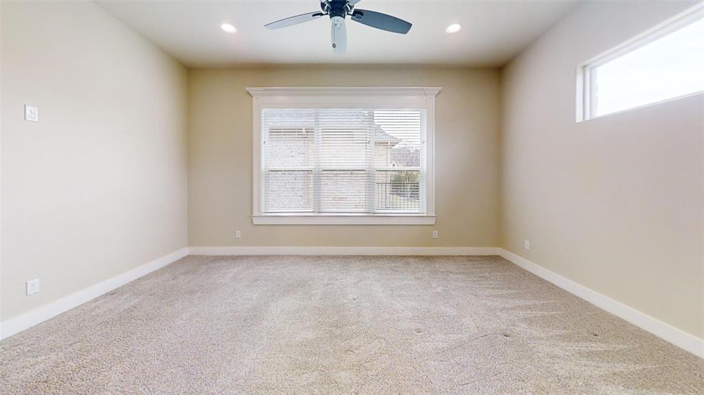 The Vineyards at Harbor Lakes - Residential