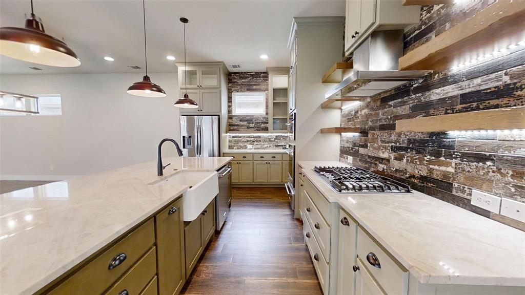 The Vineyards at Harbor Lakes - Residential