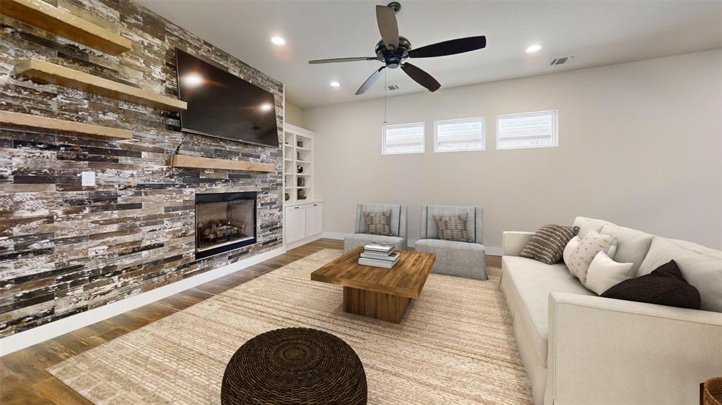 The Vineyards at Harbor Lakes - Residential