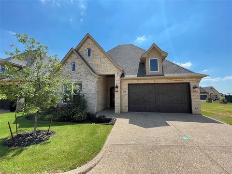 2405 Vineyard Drive Granbury TX 76048