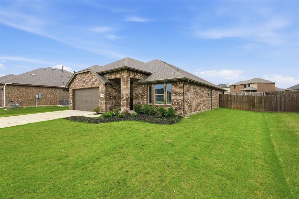 9 Mockingbird Lane