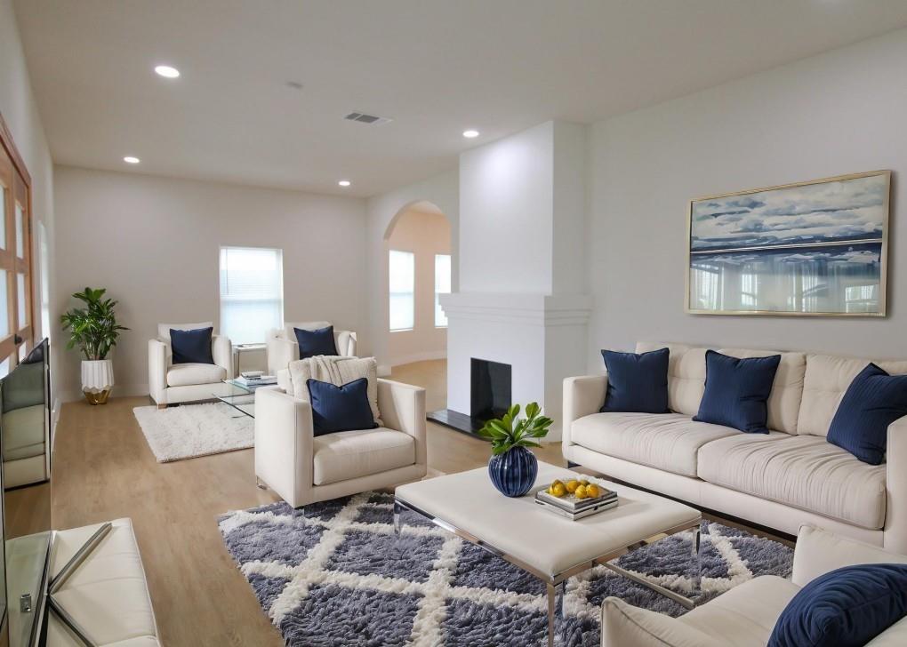 608 S Brighton Avenue