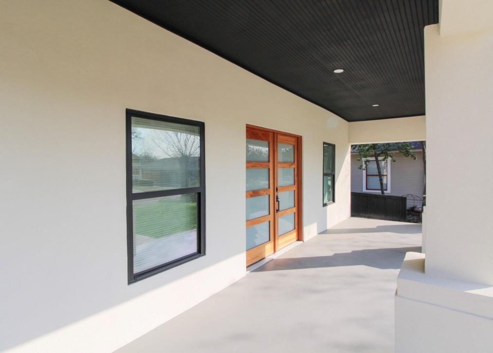 608 S Brighton Avenue