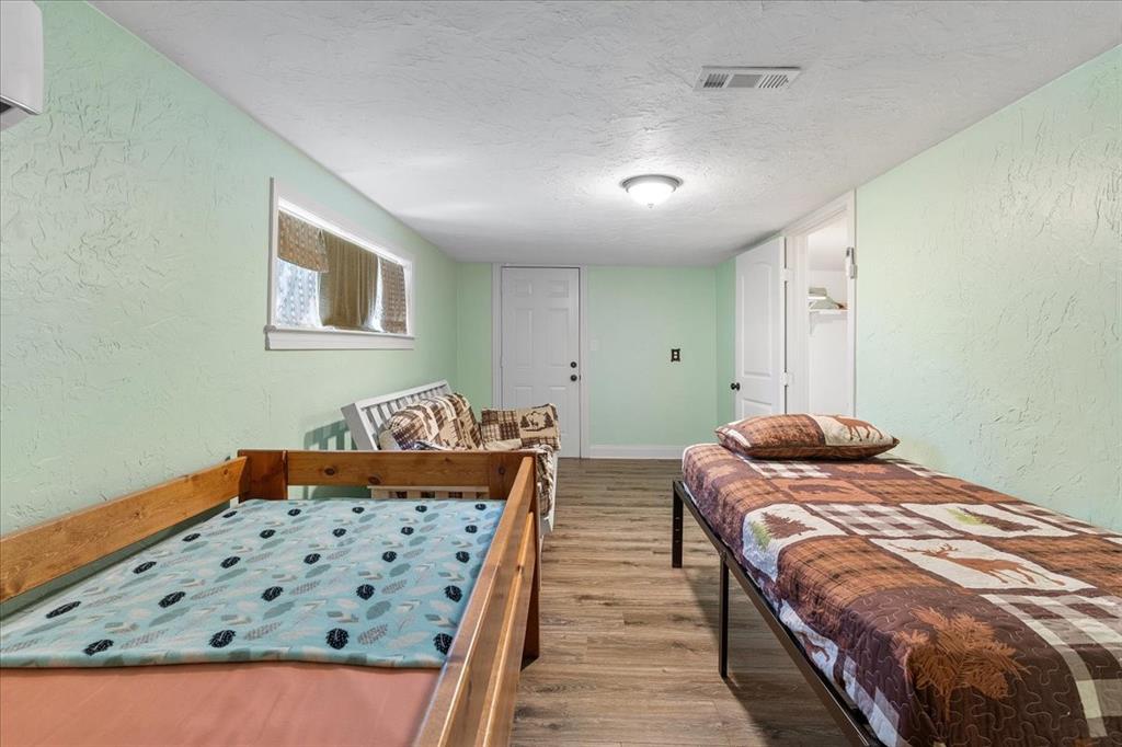 Hi-Land Shores - Residential