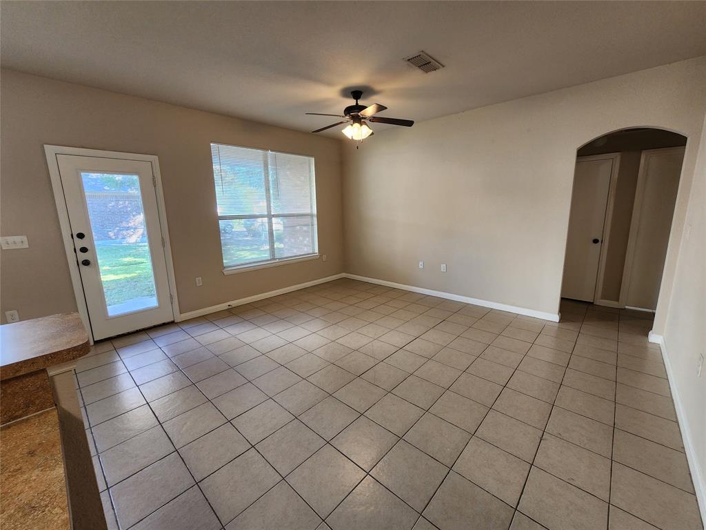Benbrook Estates Add - Residential Lease