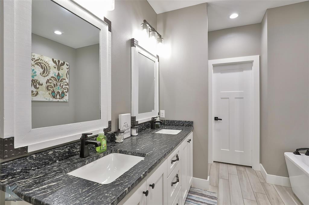 Huntington Ridge - Residential