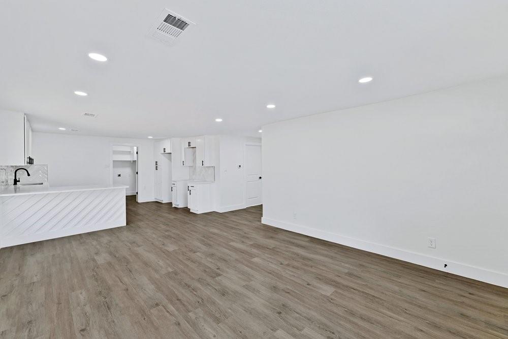 Sunshine Hill - Residential