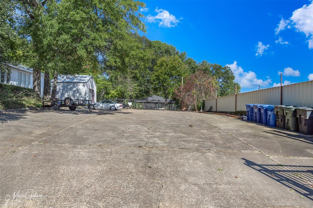 Thornhill Sub - Commercial Sale