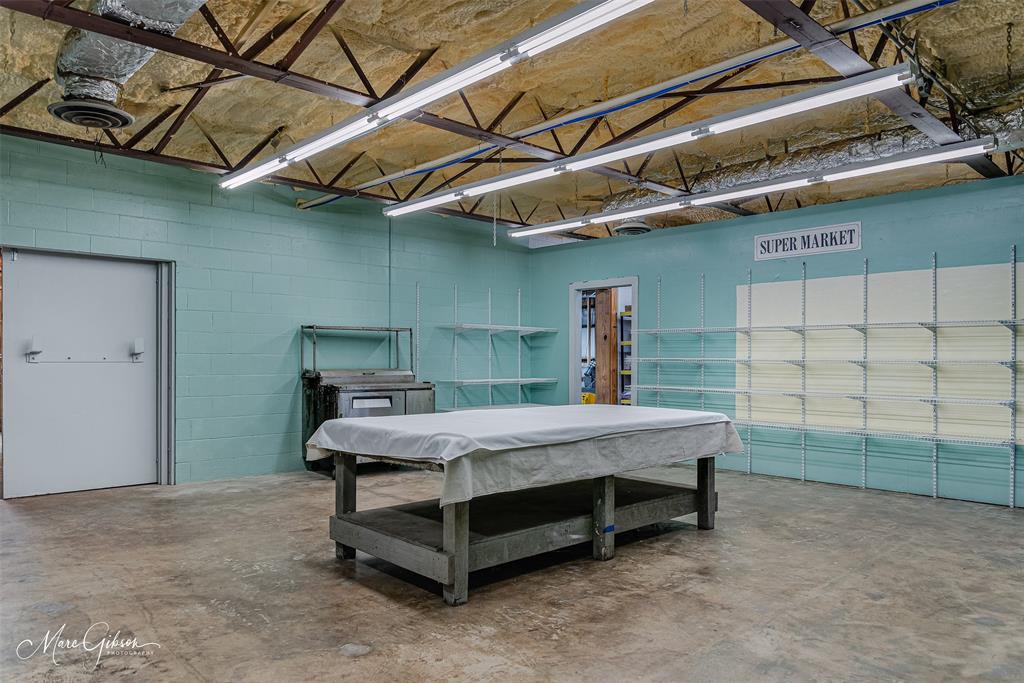 Thornhill Sub - Commercial Sale