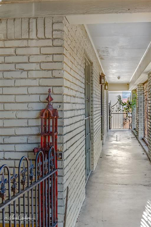 Thornhill Sub - Commercial Sale