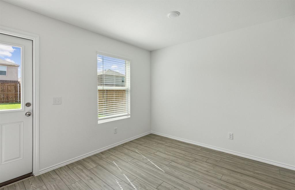 Travis Ranch 30s - Residential